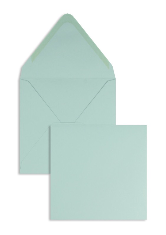 enveloppes colorées bleu (bleu ciel) 120 x 120 mm | 120 g/m² offset | sans fenêtre | fermeture gommée | rabat pointu | 100 pièces