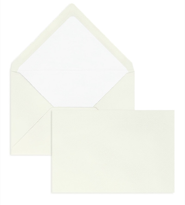 enveloppes colorées crème (crème côtelé) 120 x 180 mm | 100 g/m² bord frangeux | sans fenêtre | fermeture gommée | rabat pointu | 100 pièces