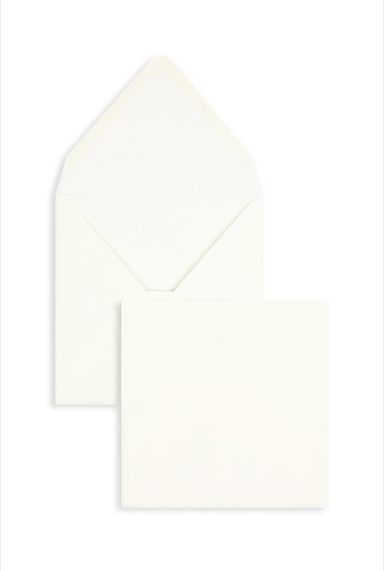 enveloppes blanc (blanc naturel) 140 x 140 mm | 120 g/m² offset | sans fenêtre | fermeture gommée | rabat pointu | 100 pièces