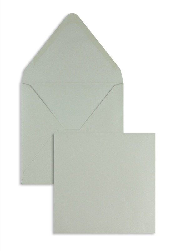 enveloppes colorées argent (platine glamoureux) 140 x 140 mm | 120 g/m² brillant | sans fenêtre | fermeture gommée | rabat pointu | 100 pièces