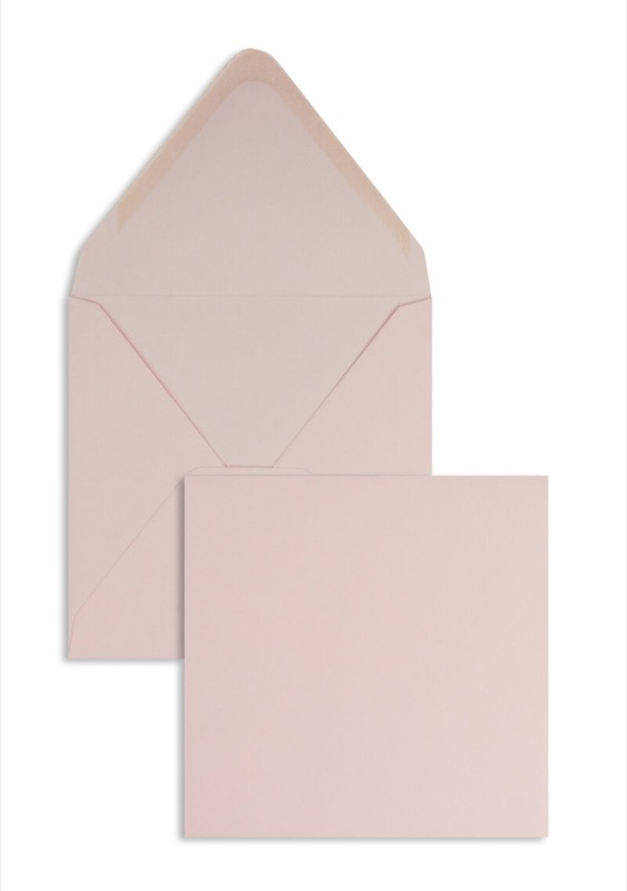 enveloppes colorées rose (rose tendre) 140 x 140 mm | 120 g/m² offset | sans fenêtre | fermeture gommée | rabat pointu | 100 pièces