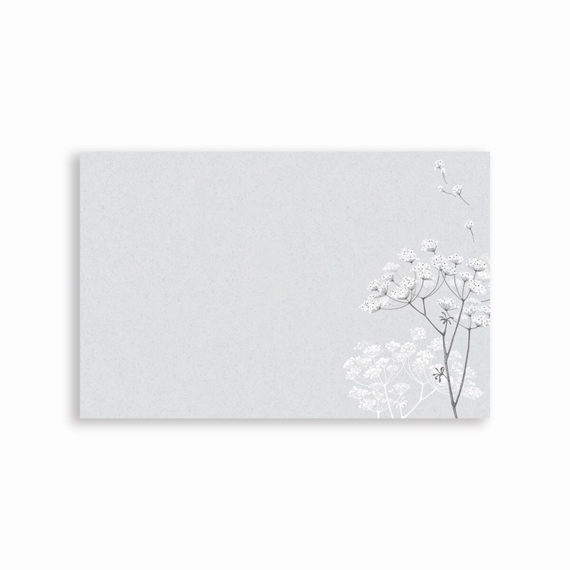 blanc (motif fleuri) 117 x 183 mm | 210 g/qm offset | sans fenêtre | pas de fermeture | pas de rabat | 100 pièces