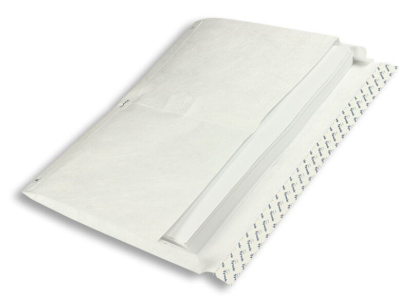 pochettes à rabats blanc 305 x 457 x 50 mm | 70 g/m² tyvek (indéchirable) | sans fenêtre | fermeture adhésive | rabat droit | 100 pièces