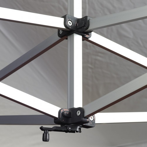 Tente pliante 3 × 3 m — détail finition (2/5)